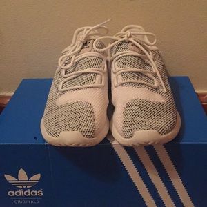 Adidas Tubular Shadow Knit